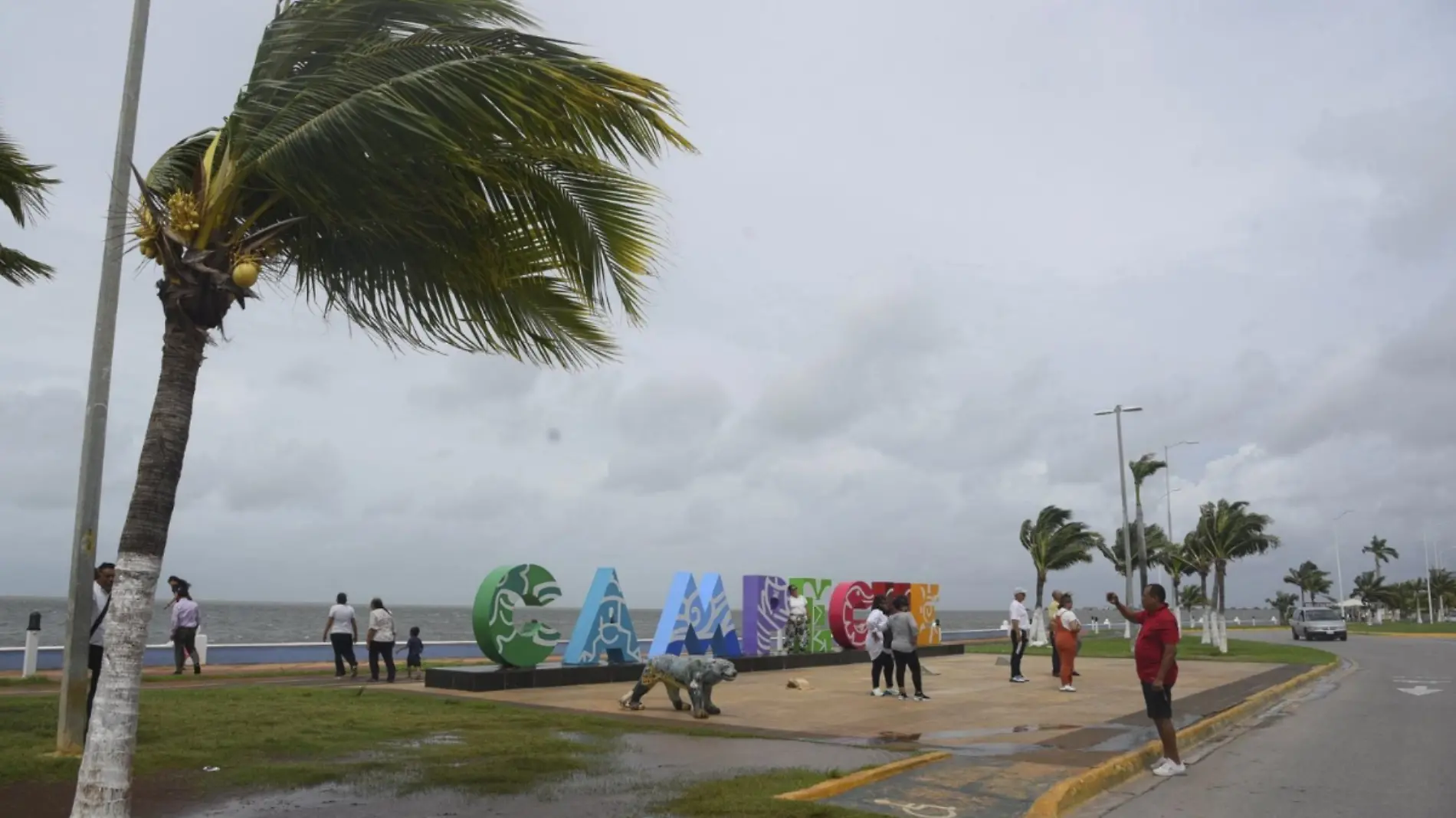 Península de Yucatán se prepara par el impacto del huracán Milton